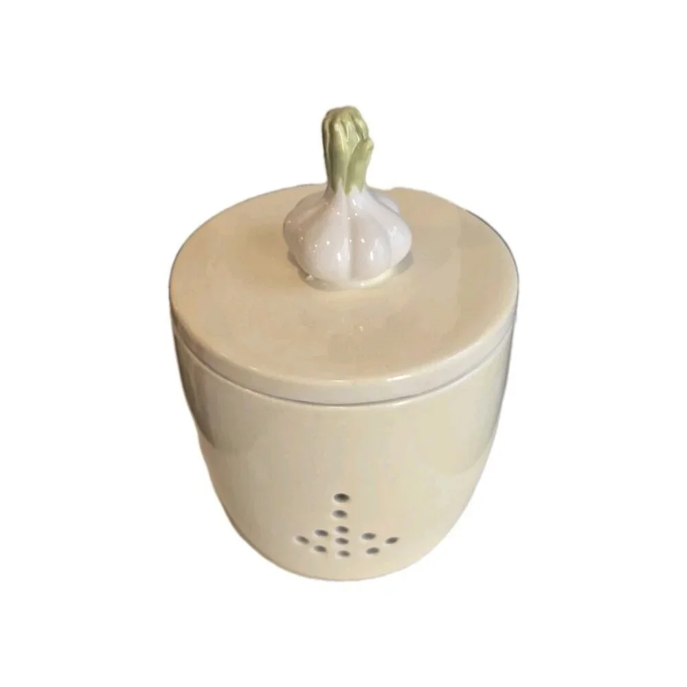 New Ceramic Storage Container W/ Lid Kitchen Garlic Keeper W/ Garlic Bulb Top
